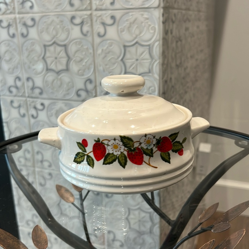 Strawberry Sheffield stoneware